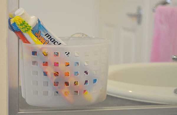 {The Organised Housewife} Kids Toothbrush Holder